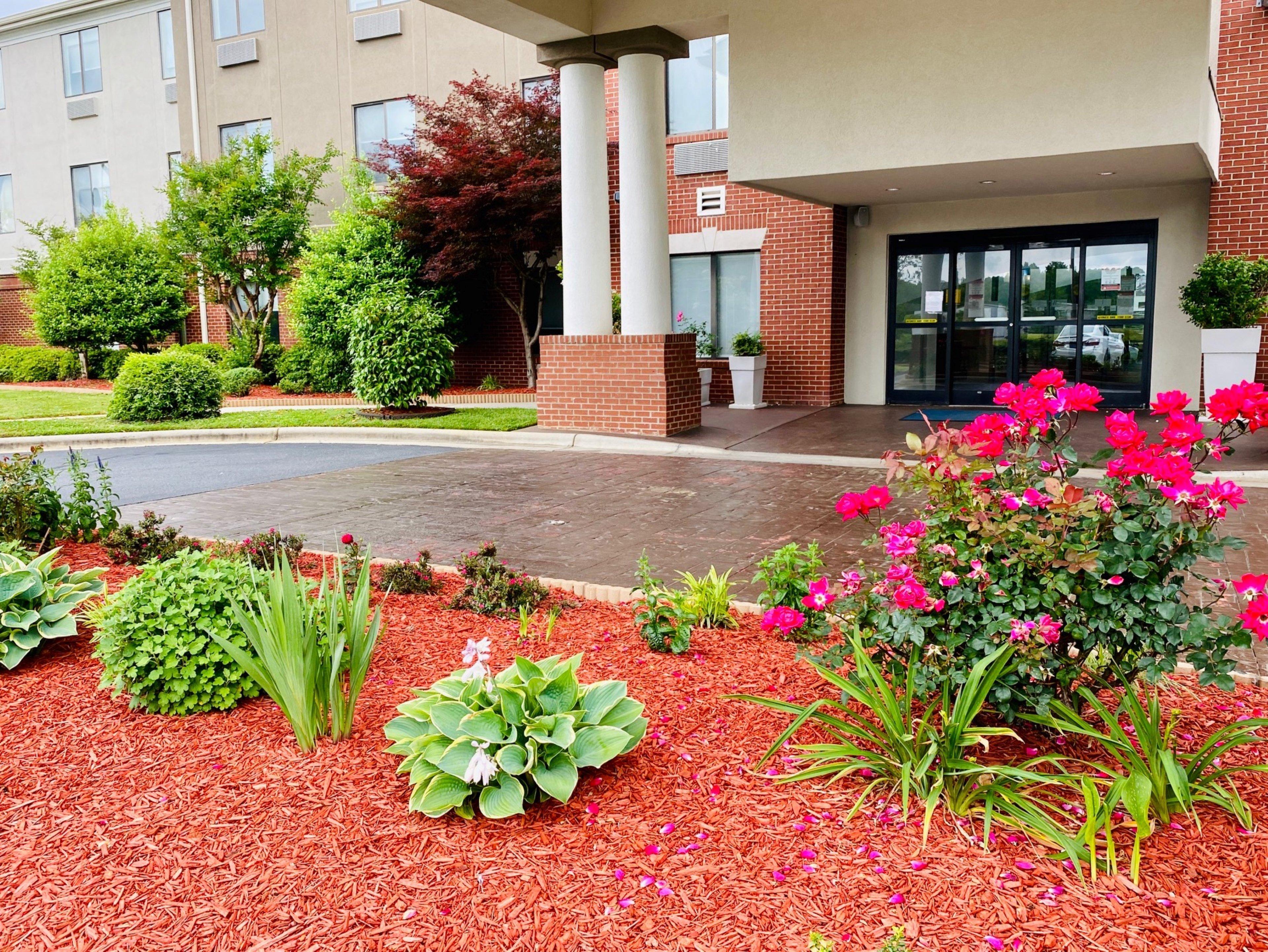 Holiday Inn Express & Suites Reidsville By Ihg Exterior foto
