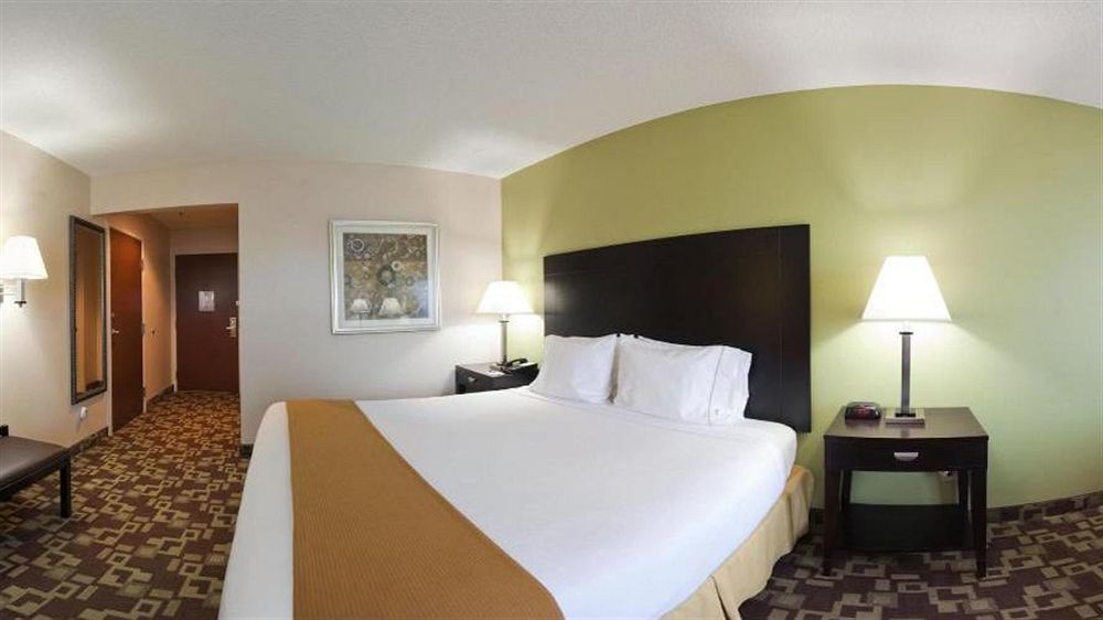 Holiday Inn Express & Suites Reidsville By Ihg Exterior foto