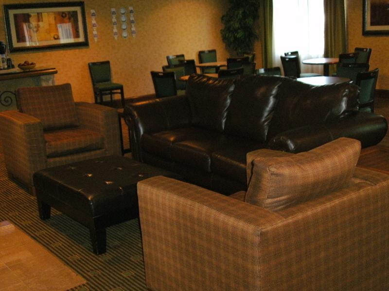 Holiday Inn Express & Suites Reidsville By Ihg Exterior foto