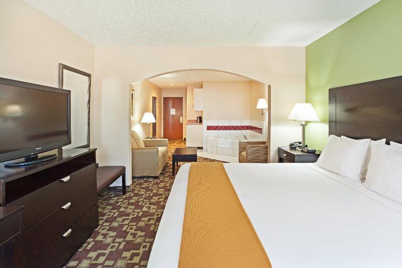 Holiday Inn Express & Suites Reidsville By Ihg Exterior foto
